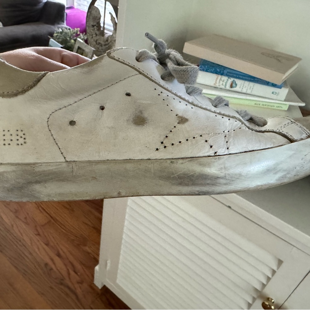 Women’s Golden Goose Superstars - size 36